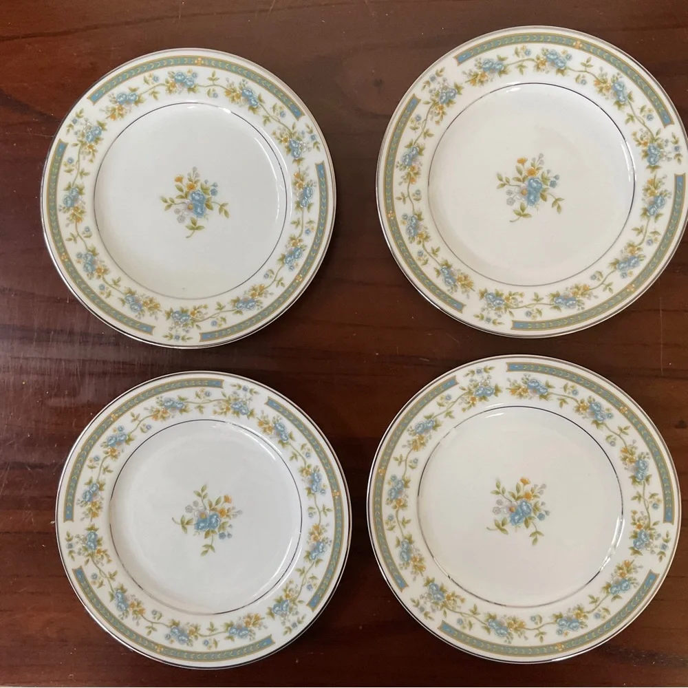 Four Crown China Barclay 519 4 bread & butter plates